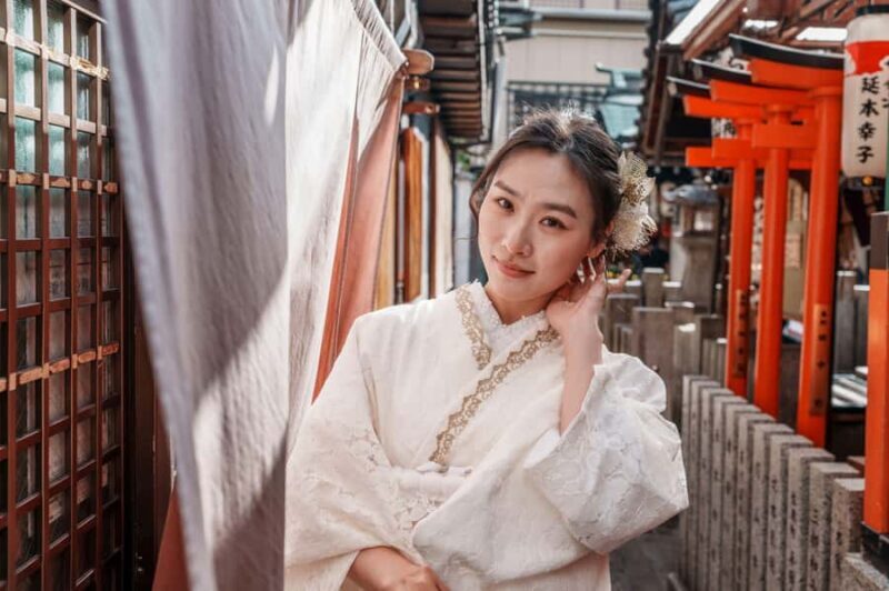 Osaka : Namba Photo Tour with Pro Photographer & Print Gift - A Closer Look at the Osaka Namba Photo Tour  