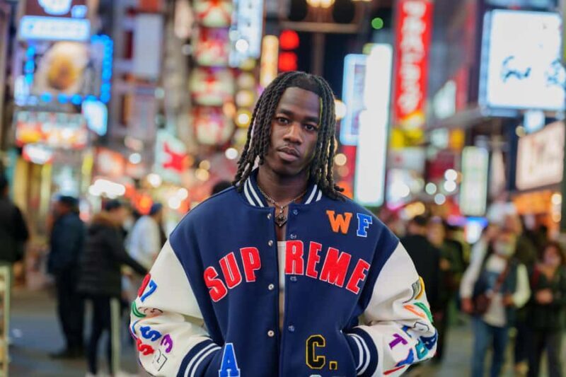 Osaka : Namba Photo Tour with Pro Photographer & Print Gift - FAQ  