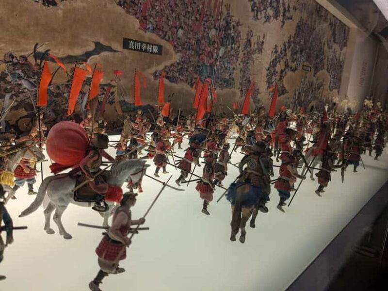 Osaka: Osaka Castle Guided Tour with Local Guide - The Sum Up