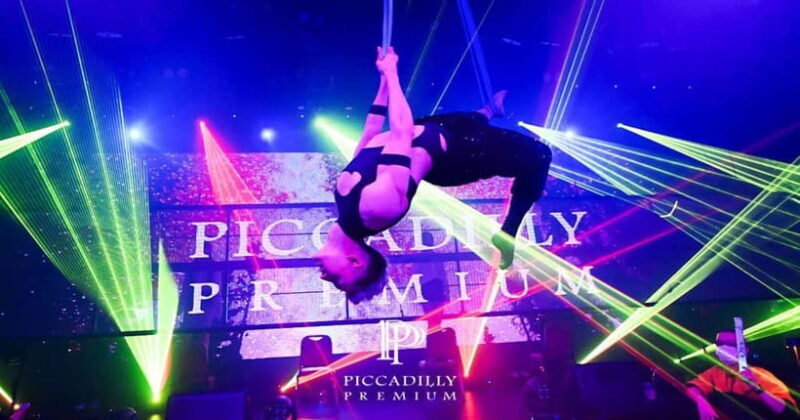 Osaka: PICCADILLY PREMIUM LIVE SHOW & NIGHTCLUB TICKET - Practical Tips