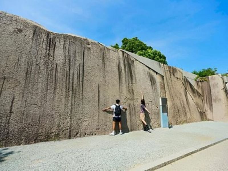 Osaka: Private Osaka Castle Walking Tour with Tower Admission - Inside the tower: admission is part of the package