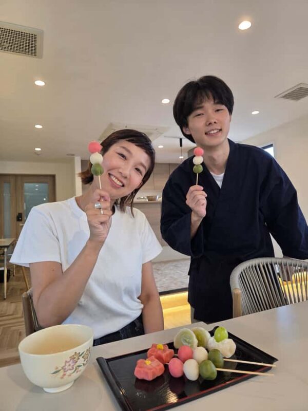 Osaka: Private Wagashi Making Class with Tea - A Closer Look at the Wagashi Making Experience