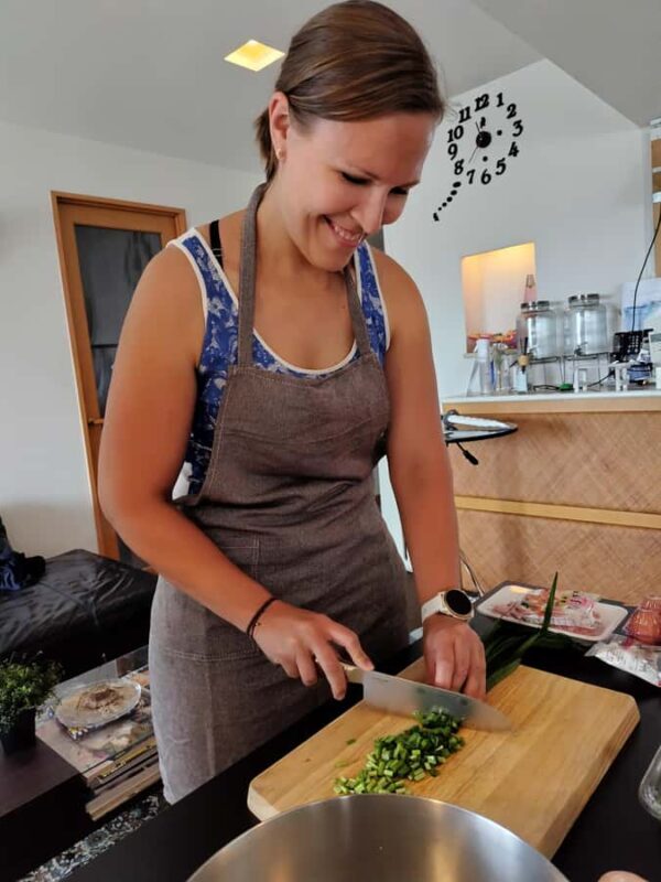 Osaka: Ramen and Gyoza Cooking Class with City Views - The Experience in Context