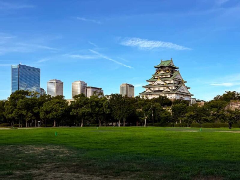 Osaka: Romantic Couple Photoshoot at Osaka Castle - The Sum Up