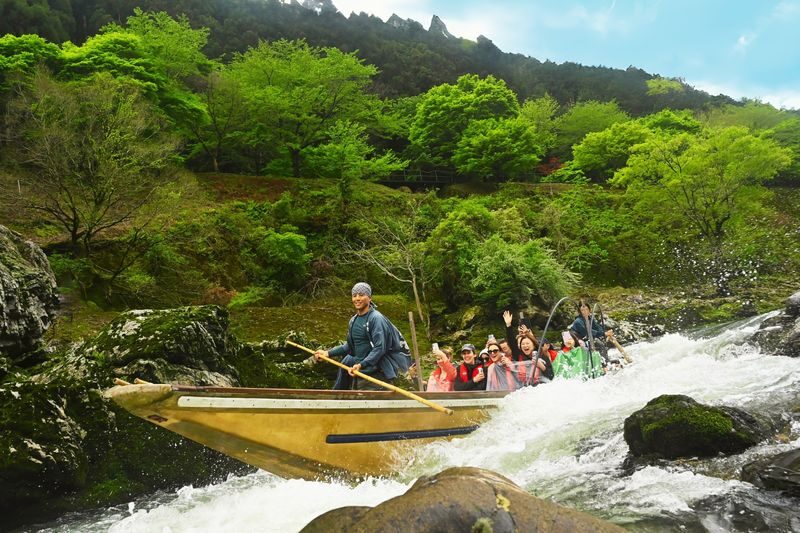 Osaka Sagano Romantic Train and Hozugawa River Cruise Day Tour - Arashiyama fills the gaps, but plan your priorities