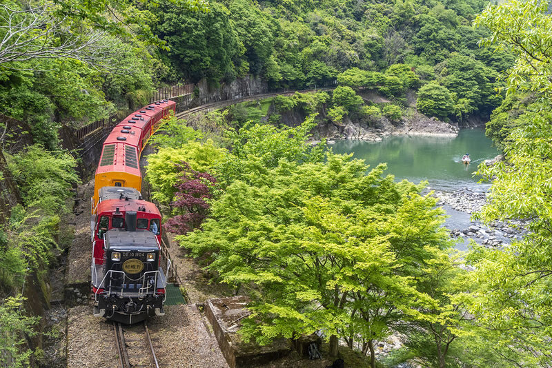 Osaka Sagano Romantic Train and Hozugawa River Cruise Day Tour - Should you book the Osaka to Kyoto day tour?