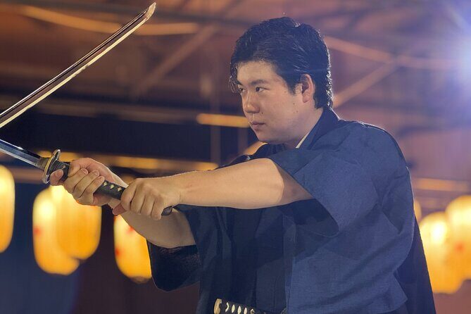 Osaka Samurai Show and Experience Halal Wagyu sukiyaki - Good To Know