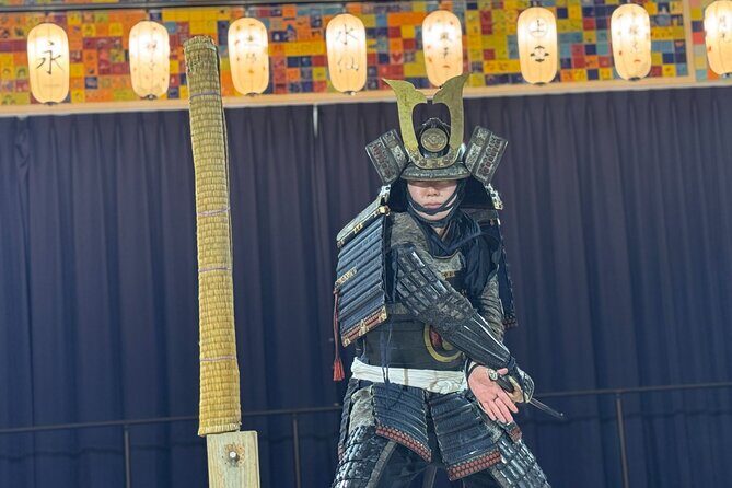 Osaka Samurai Show and Experience Halal Wagyu sukiyaki - Who Will Love This Tour?