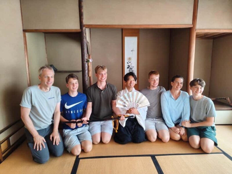 Osaka: Samurai Sword Experience at Historic Kzu Shrine - The Training Itself: What to Expect  