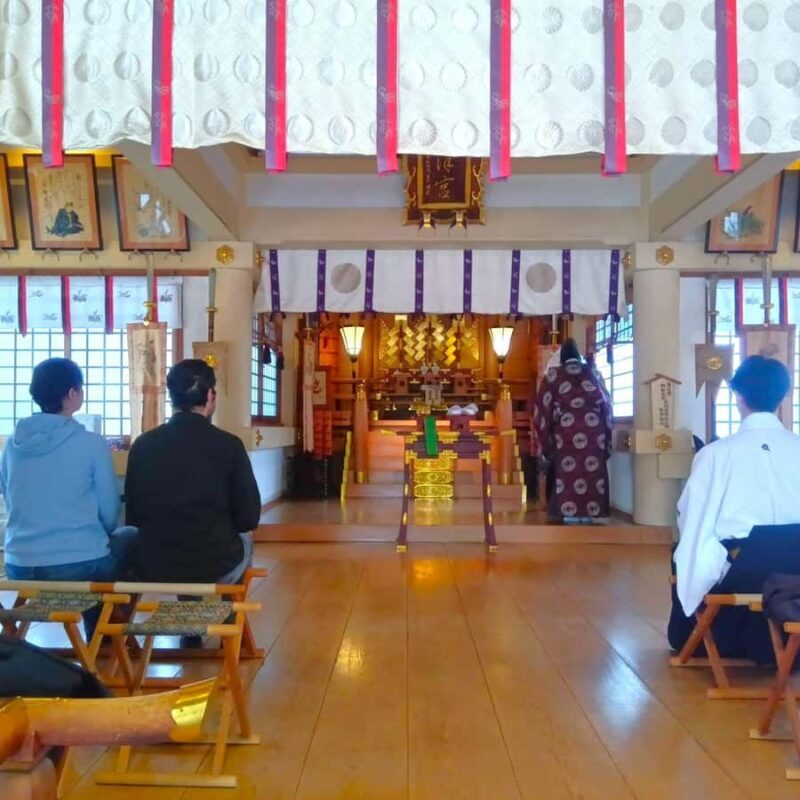 Osaka: Samurai Sword Experience at Historic Kzu Shrine - FAQ  