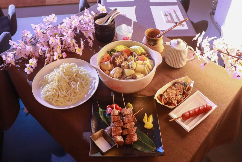 Osaka Sumo Show: Sumo Experience, Kimono Dress-Up & Chanko Nabe - Choosing a ticket: seat, meal, or VIP package
