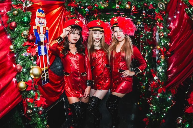 Osaka Umeda: OWL Nightclub Admission Ticket (For Foreign) - Midnight changes the ticket date
