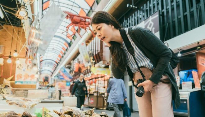 Osaka Unveiled: From Bustling Streets to Serene Shrines - Tranquility at Namba Shrine