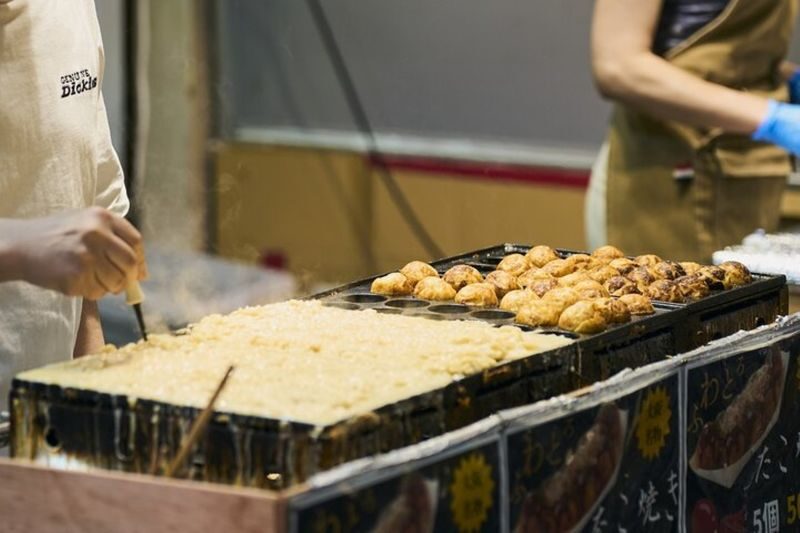 Osaka Walking Tour with Dotonbori River Cruise - What the $31.85 starting price covers