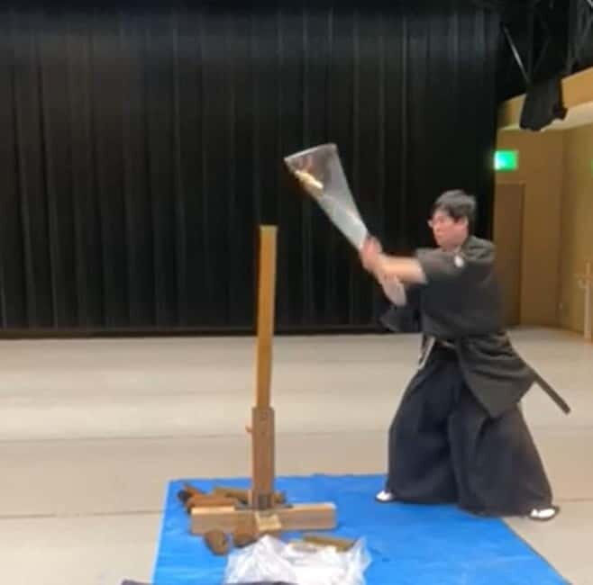 Osaka:Exclusive Samurai Experience with a National Champion! - Good To Know