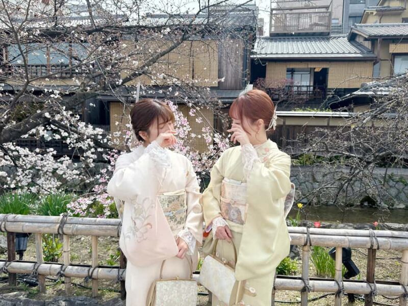 Osaka:Family-Friendly Kimono & Yukata Experience at WARGO - A Closer Look at the WARGO Kimono Experience