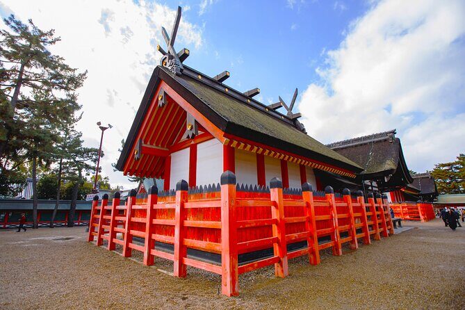 Osakas Hidden Gem: Sumiyoshi Taisha Shrine Tour in 90 Minutes - Good To Know