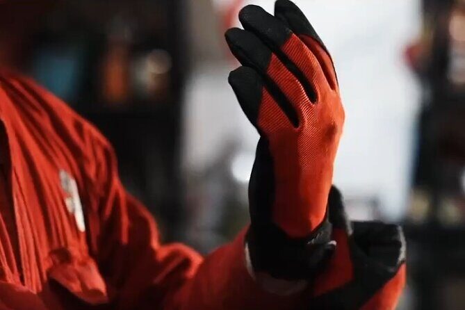 Osaka's Ultimate Destruction Experience - CRASH BOX Shinsaibashi - Good To Know  