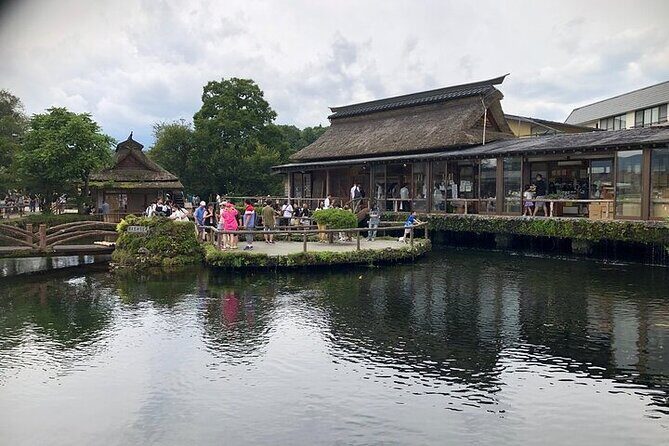 Oshino Hakkai and Kitaguchi Hongu Sengen Shrine Guided Tour-Van - The Sum Up
