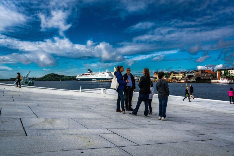Oslo: 3-hour Highlights & Vigeland Park Private Walking Tour - Who Would Enjoy This Tour?