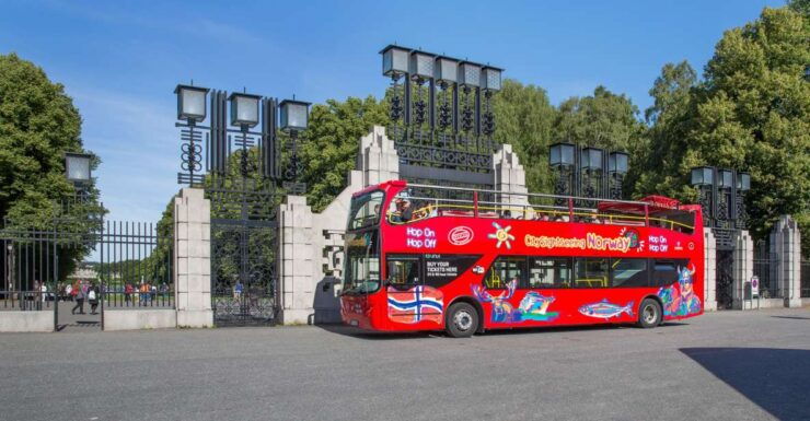 Oslo: Best of Oslo Walking Tour and Hop-on Hop-off Bus Tour - Tour Highlights