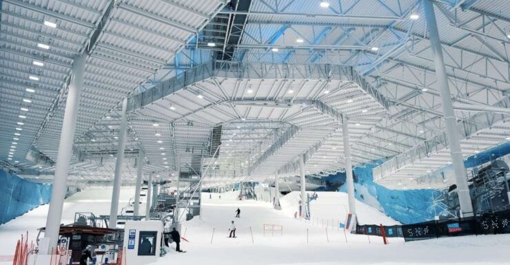Oslo: Day Pass for Downhill Skiing at SNØ Ski Dome - Experience Offerings