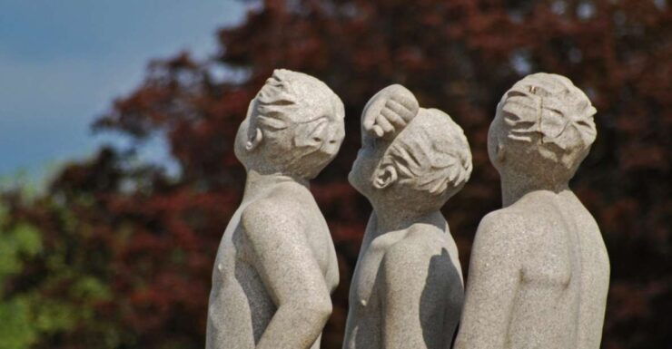 Oslo: First Discovery Walk and Reading Walking Tour - Activity Details