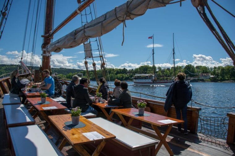 Oslo: Fjord Mini Cruise by Wooden Sailing Ship - Additional Tips