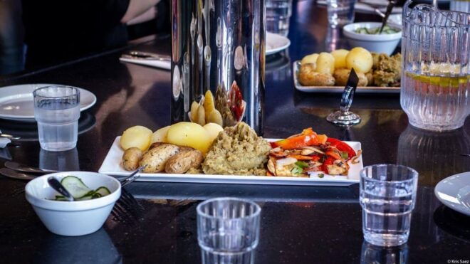Oslo: Food Tasting and Walking Tour With a Local - Participant Information