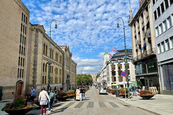 Oslo on Foot, Guided Tour With a Local in Spanish - Cancellation Policy and Refunds