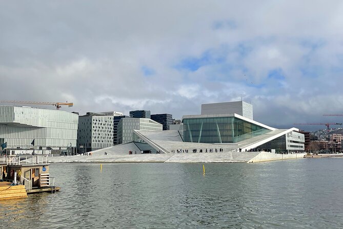 Oslo on Foot, Guided Tour With a Local in Spanish - Frequently Asked Questions