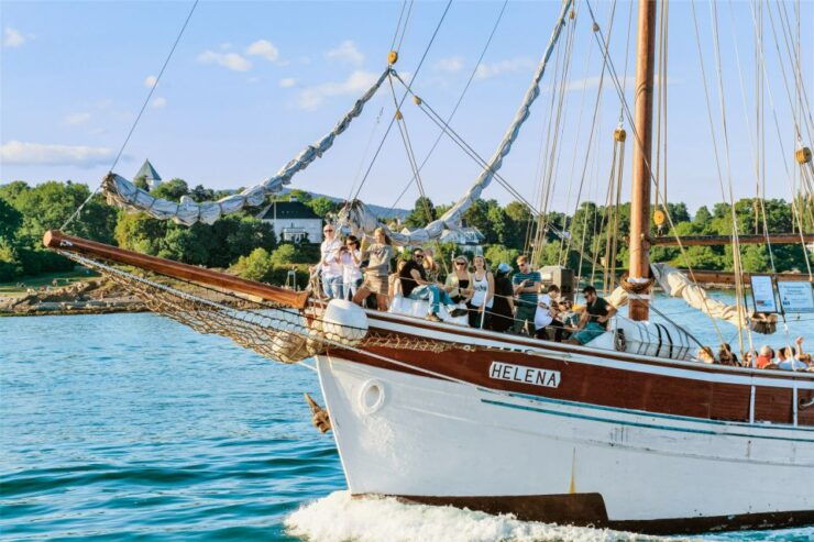 Oslo: Oslo Fjord Sightseeing Cruise by Sailing Ship - Experience Highlights