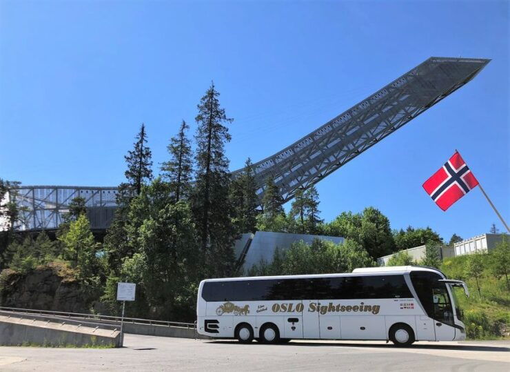 Oslo: Panoramic Sightseeing Tour - Sightseeing Experience