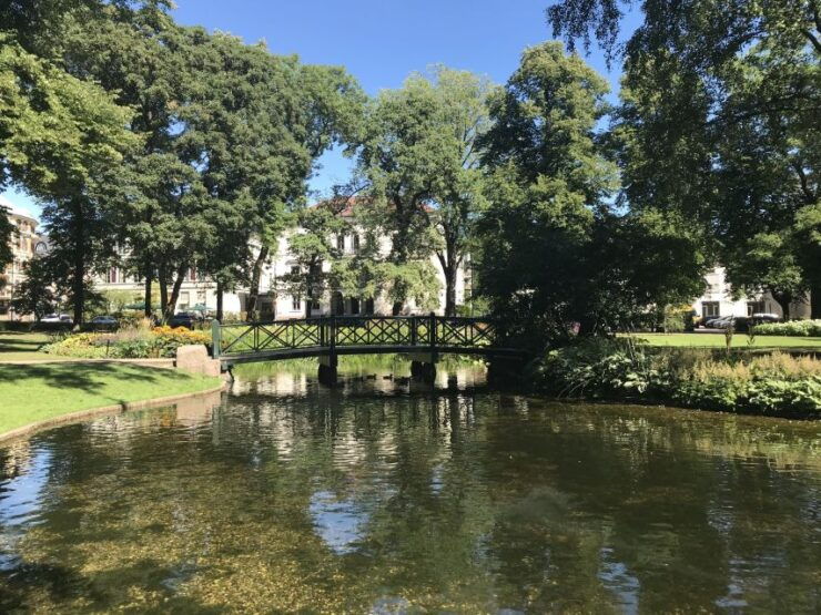 Oslo: Panoramic View and Sculpture Park Walk - Experience Highlights
