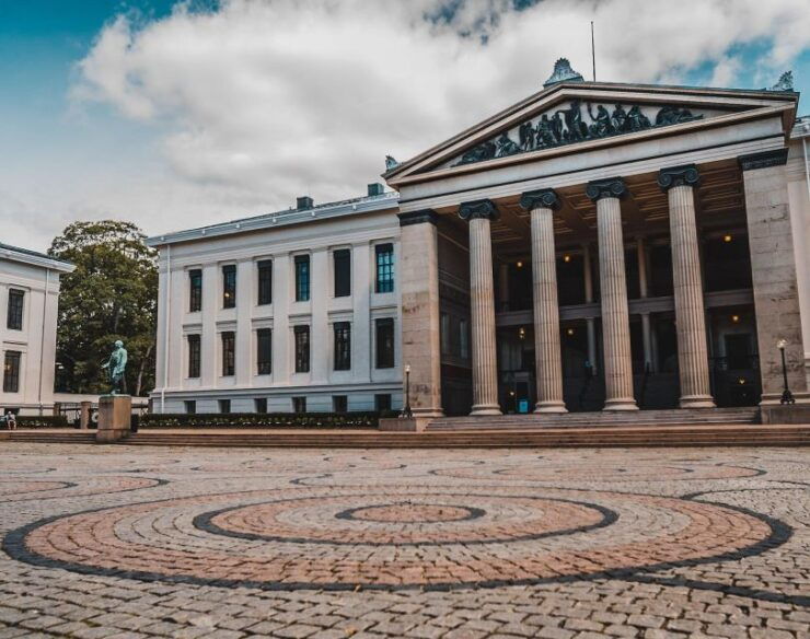Oslo: Private Exclusive History Tour With a Local Expert - Experience Highlights