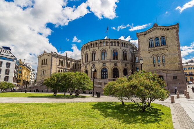 Oslos Hidden Gems: An Exploration Walking Tour - Professional Local Guide Services