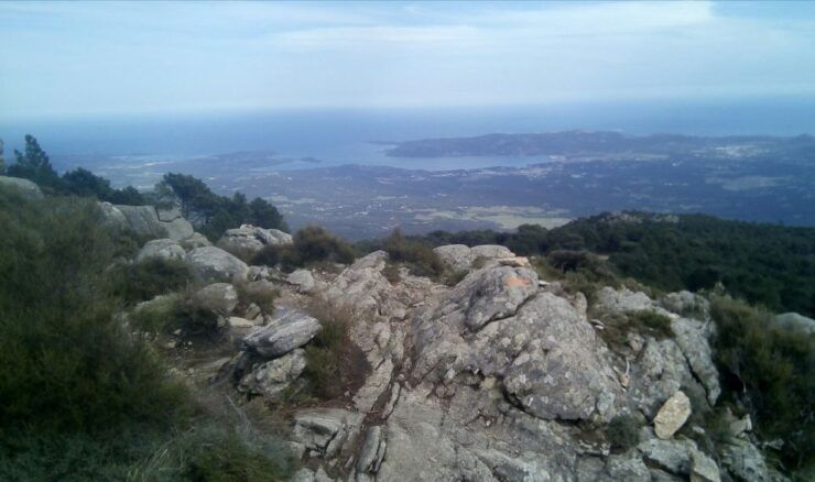 OSPEDALE FOREST:Panoramic Summit With Sea and Lakes View - Pricing and Duration