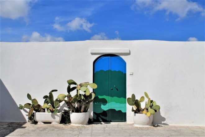 Ostuni: E-Bike Tour With a Glass of Wine & Bruschetta - Meeting Point and Transportation