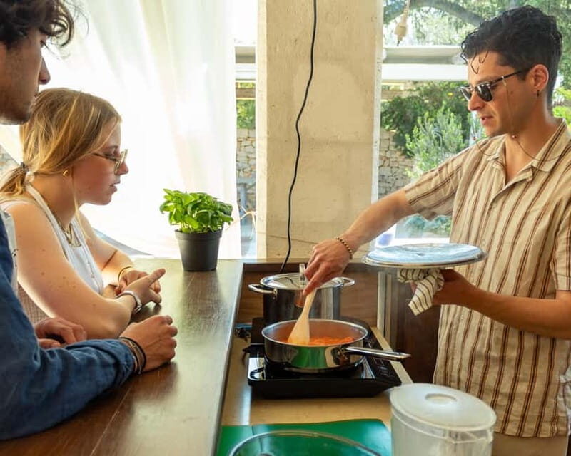 Ostuni: Orecchiette in a farmhouse - pasta making and tasting - Group Size and Atmosphere