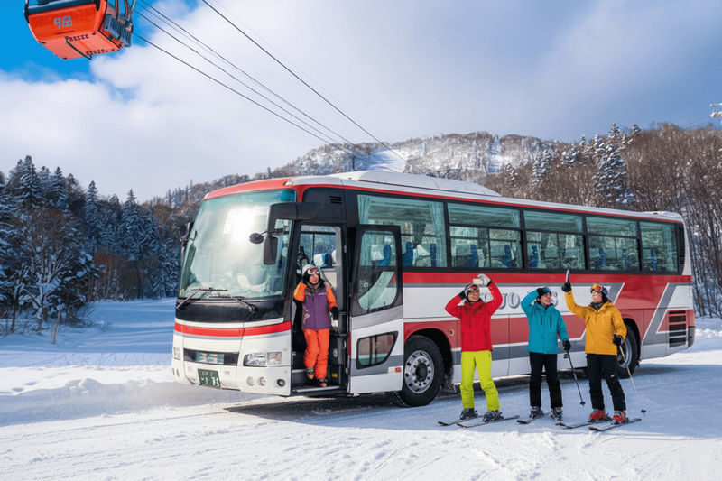 Otaru Asarigawa Onsen Ski Resort Day Trip: Professional Chinese and English instructors, one-person group, with complimentary photography service (departure from Sapporo, Hokkaido) - A Sapporo day out with snow underfoot