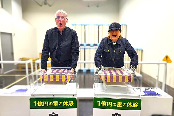 Otaru: Day & Night Walk in a Nostalgic Historic Port Town - Exploring Otaru: A Walk Through Time