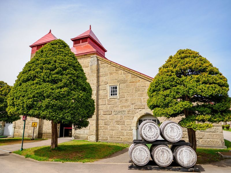 Otaru, Nikka Whisky & Shakotan Blue Full-Day Tour - Make the most of a tightly planned day