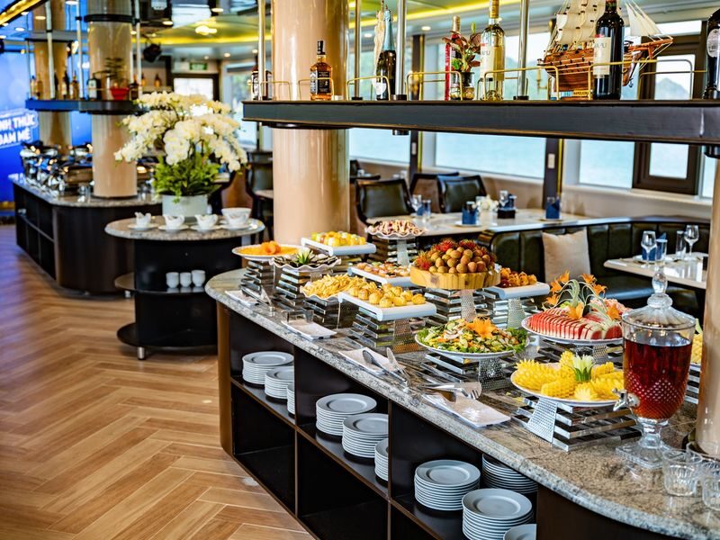 Otis Premium Day Cruise: Ha Long Bay, Sung Sot, Ti Top - What this cruise day is designed to do