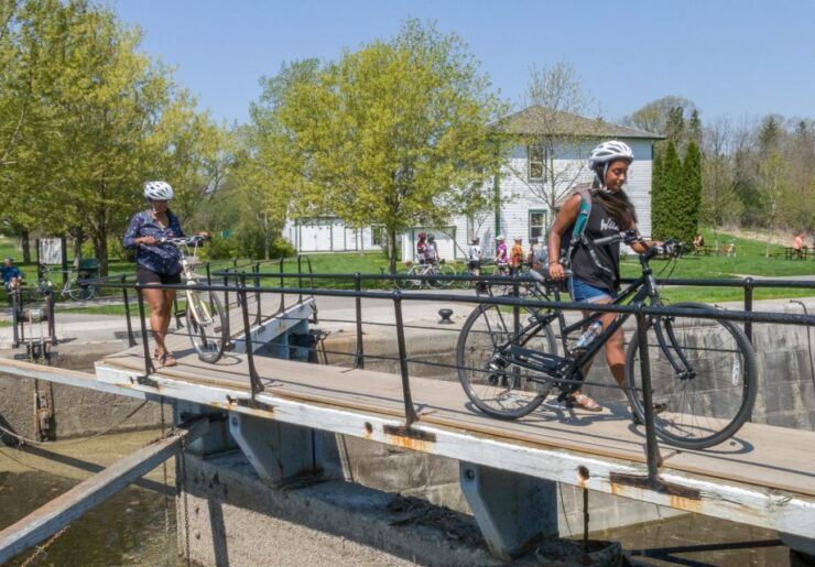 Ottawa: 4 or 8-Hour Bike Rental With Self-Guided Tour - Booking Details