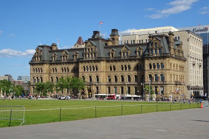 Ottawa Self Guided Walking Tour And Scavenger Hunt - Exploring the Itinerary and What to Expect