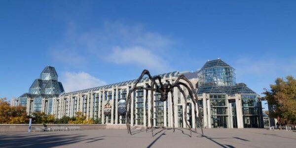 Ottawa: Small-Group Walking Tour With Boat Cruise - Relax on the Rideau Canal Cruise