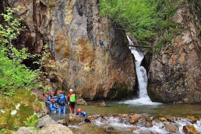 Ötztal: Beginners Canyoning Experience - Safety and Equipment
