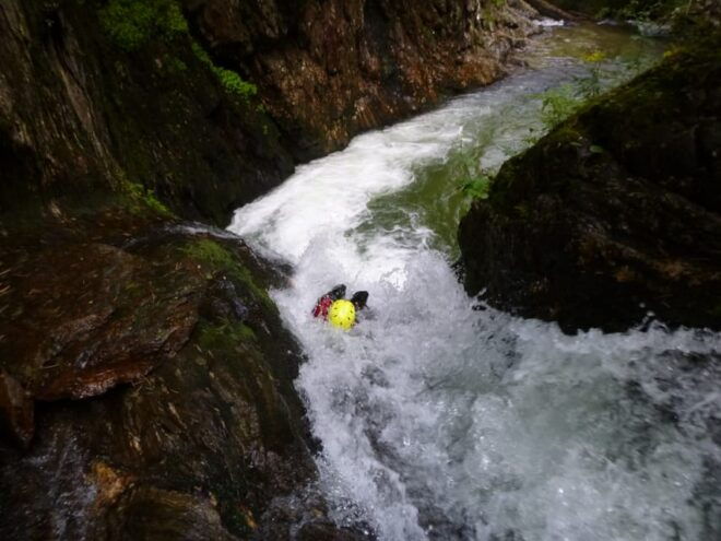 Ötztal: Canyoning at Alpenrosenklamm for Beginners - Safety Considerations