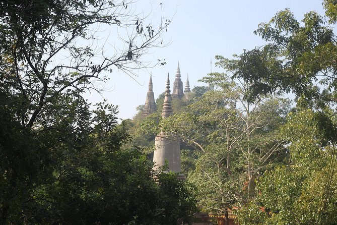 Oudong Mountain And Floating Village Cycle Tour - Tour Highlights