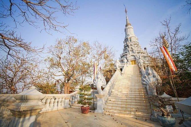 Oudong Temples & Phnom Prasith Private Tour from Phnom Penh - Why This Tour Offers Great Value